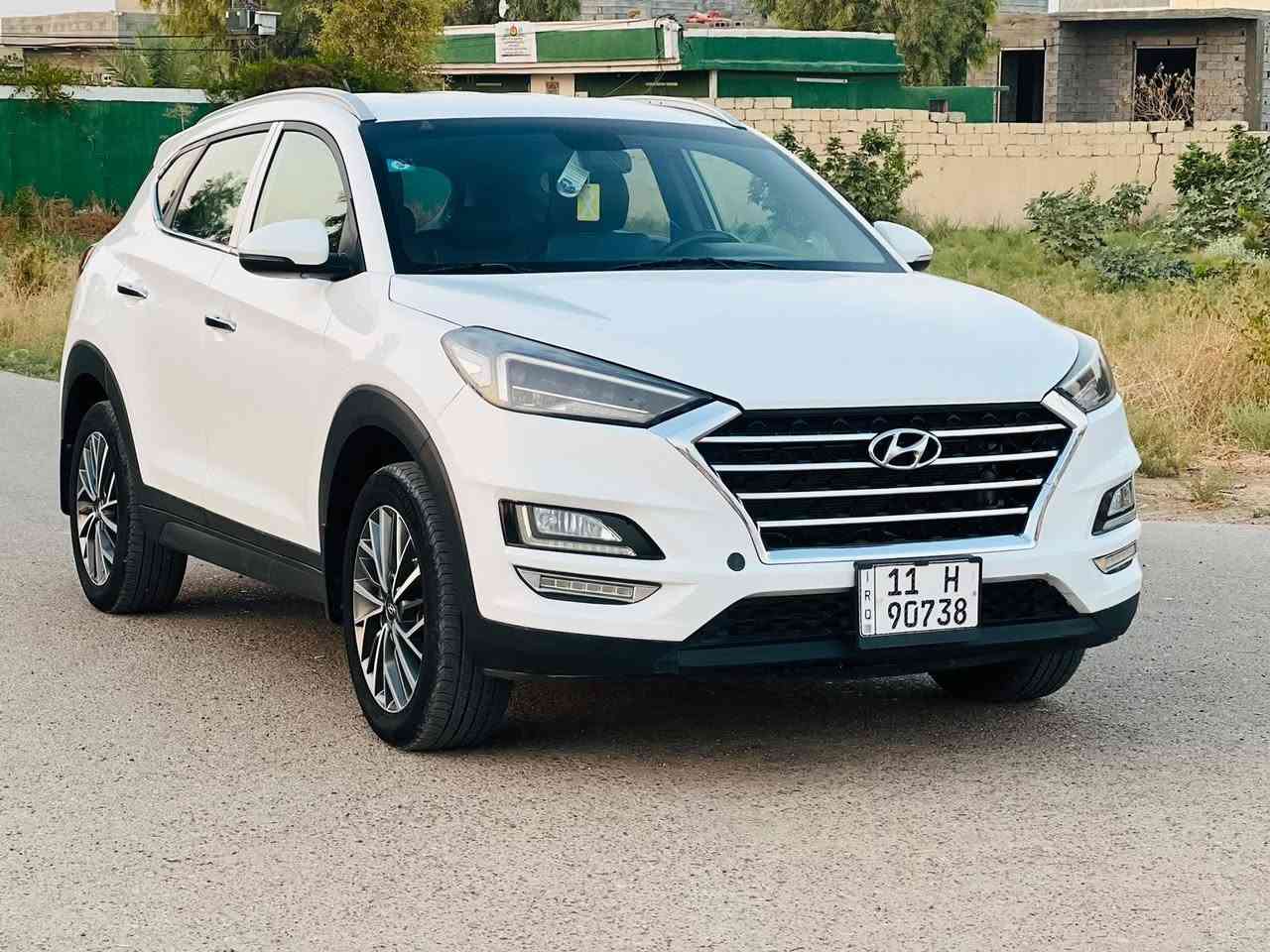 السلام عليكم
توسان موديل 20 فول مواصفات عدا  الفتحه مكفولة كفالة عامة وهاذا رقمي *********** 
العنوان صلاح الدين بلد
السعر 170 بيه مجال
بيع مستعجل
