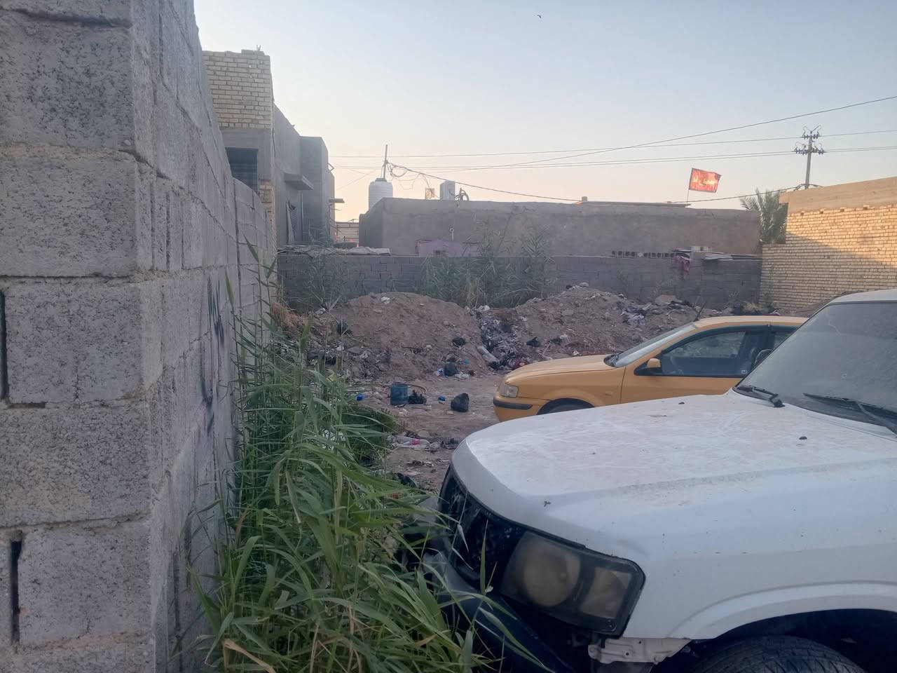 قطعة أرض للبيع مساحتها 300متر زراعي عقد117 موقع الأرض شارع علي الرضيو قرب 100متر عن شارع الرئسي حي الصناعي السعر عل تصال ‏‪***********‬‏
