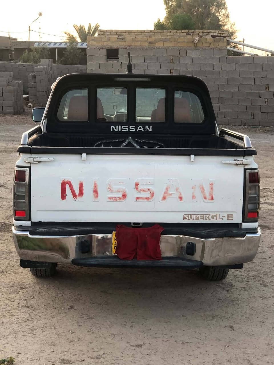 نيسان 2009 مكفوله وجاهزه رقم ذي قار انكليزي بسمي  مكانهه قلعه سكر 
جاهزه حداديه تخم تاير تبريد السعر 125 وبيهه مجال ***********
