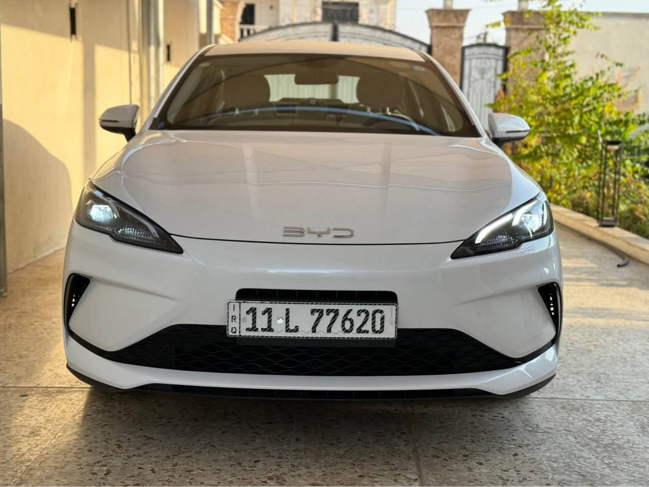 سيل فايف 2025 
داخل جلد ابيض 
بصمه تشغيل عن بعد 
هاندبريك كهربائي 
اوتو هولد 
لايت بك لايت led 
كامره خلفيه 
تشغيل عن بعد 
تحكم ستيرن 
ماشي ع محرك البنزين 20 الف 
ماشي ع محرك الكهرباء 11 الف 
*********** 
*********** بغداد, العراق
