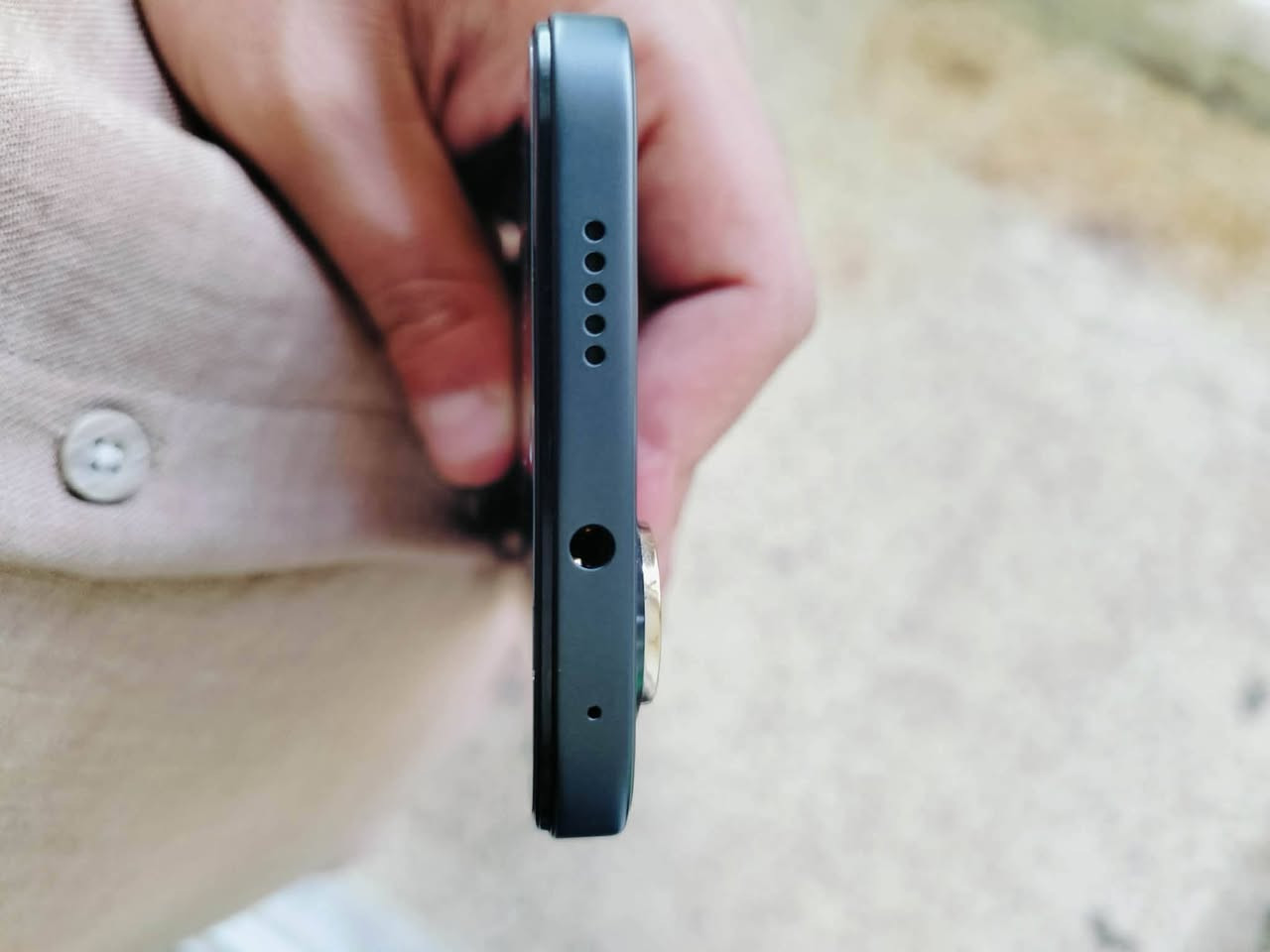 هونر X7e
للبيع تفاصيل

بطاريه العملاقه 7500

ذاكره 256

لون اسود

أغراض فقط كارتون

الجهاز مستخدم 6 ايام فقط نضافه فول

السعر275  مجال قليل متوازي ع فلوس للتواصل خاص او اتصال ***********

نص مكتوب في الصور:
- حول الهاتف ٨٦ 4G 10:01 MagicOS المعالج المركزي MediaTek Helio G81 Ultra اسم الجهاز HONOR X7e ذاكرة الوصول العشوائي ٦,٠ غيغابايت ٦,٠+ غيغابايت Honor RAM Turbo دقة الشاشة ٧٢٠ × ١٦٠٤ البطارية mAh 7500 المساحة الفارغة ٢١,٩١ غيغابايت وحدة التخزين الداخلية الإجمالي ٢٥٦ غيغابايت LAB-LX2 الموديل 10.0.0.208(C185E9H1) GPU Turbo رقم الإصدار