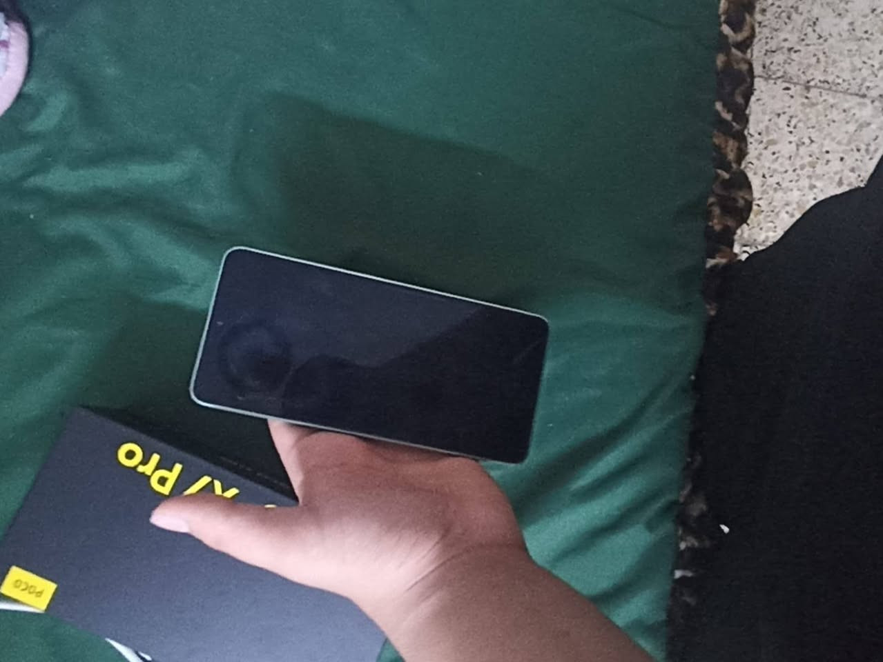 سلام عليكم
للبيع بوكو x7pro 

اذكره 512رام 16

لونه سمأي 

يدعم 120فريم ببجي ثابت 

معالجة جبار دايمن ستي8400

بطاريه 96 

ما بي زلغ واحد 

ملحقاته كامله من كيبل وكورتونه وشاحنه90W

سعر400وبي مجال بسيط جداً حك الجيه 

العنوان بغداد التاجي أبو عظام 

للستفسار***********
