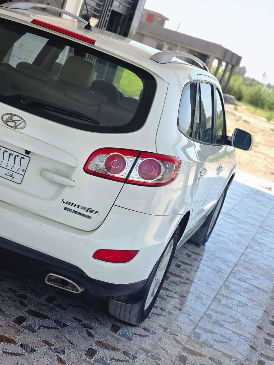 سنتافية2010خليجي رقم بغداد بسمي محرك3500  كير وكينة بوضع الشركة محرك6سلندر 7 راكب 3 قطع تبريد موصفات نص فول السيارة كلش حلوة ونضيفة وصفاحة موس حتة بارد مابيهة سيارة بيهة المسطرة  مال جنطة صبغ اثر شخوط وبيهة نص لباب صبغ وعابر ع هلال مال جاملغ شوية اثر شخوط مو حادث سيارة كفالة من الحادث  شرط السونار السيارة تجي وتشوف بعينك شكد جديدة ومناقصة برغي عليهة ادامة كاملة تخم تاير تبريد ثلج صدر امامي خلفي وحدادية خير من الله وسعرهة مناسب
السعر127وبيهة مجال 
مكان السيارة بغداد المحمودية 
اي ستفسار ***********
ملاحضة::خلاف كلامي فلوس السونار اني ادفعة وكروتك هم اني ادفعهة
