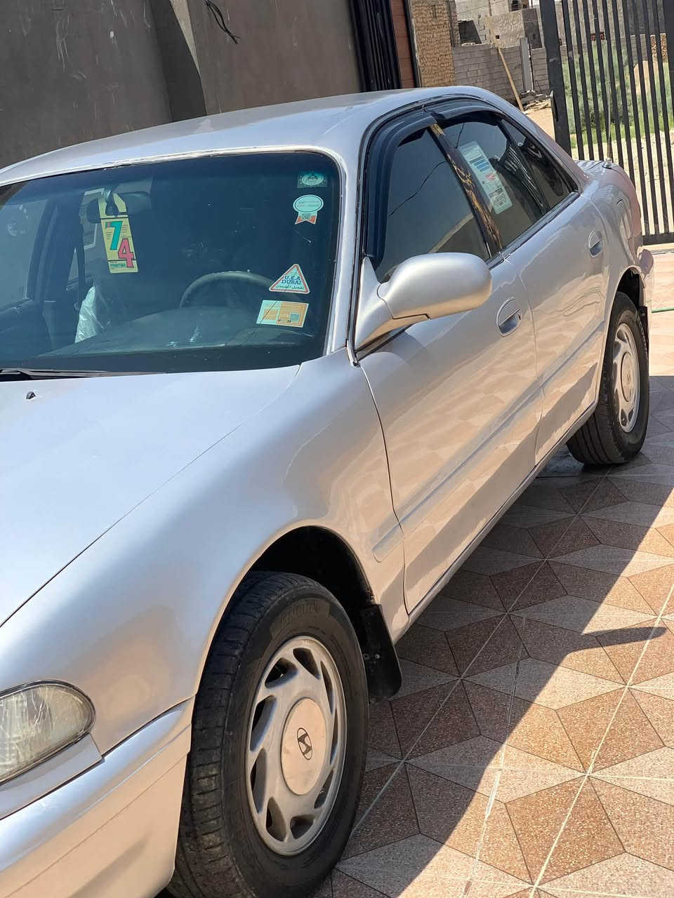 السلام عليكم من رخصت الادمن سوناتا ٢ جاهزه من كلشي كير محرك صدر تبريد كله جديده تحويل مباشر كلشي شغال بيه حيل نضيفه السياره السعر ٤٢ مجال بسيط موقع السياره الانبار قضاء هيت ***********
