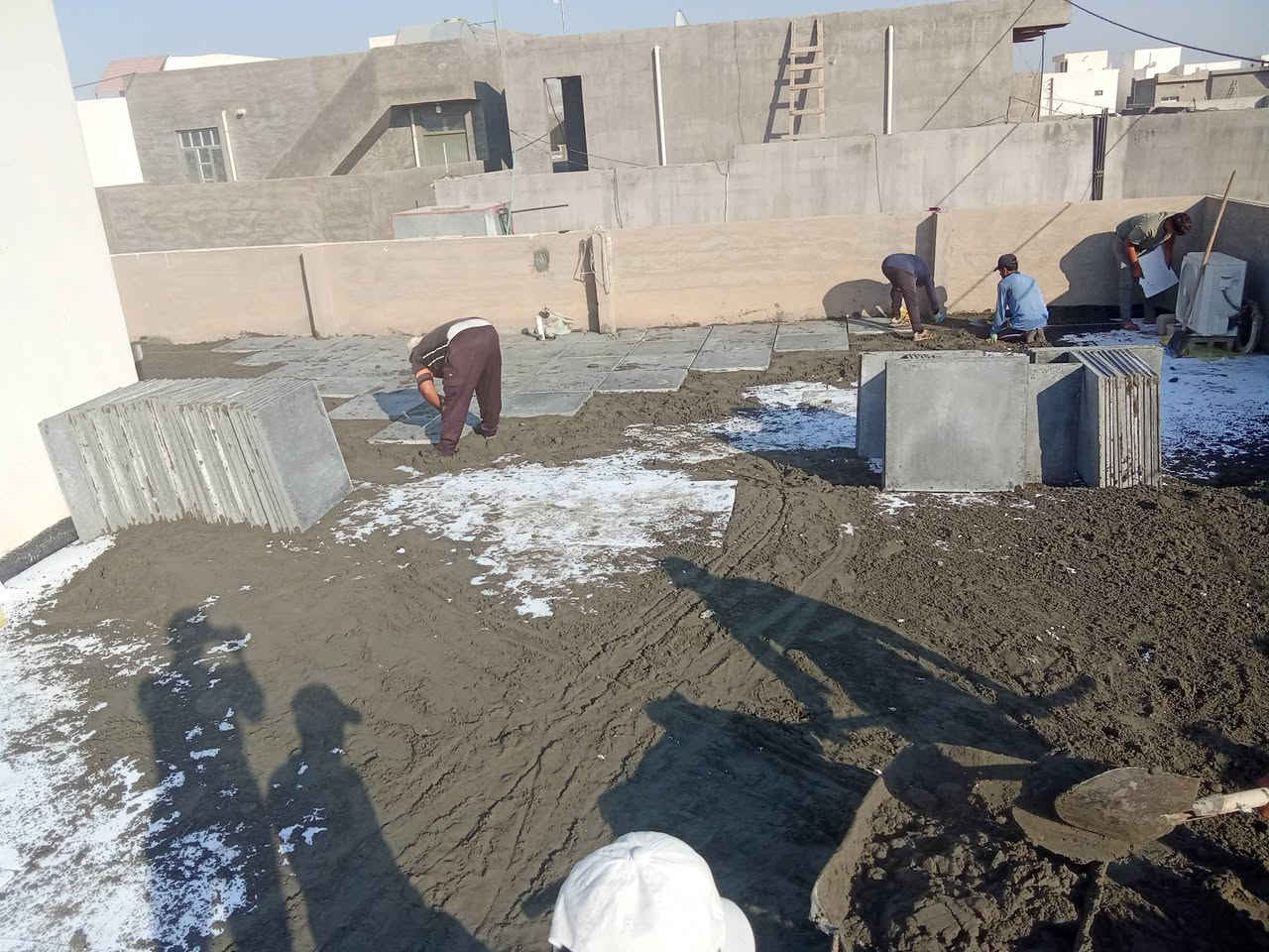 اليوم بفضل الله تم #تطبيك سطح بيت طه ابو احمد #شتايگرفي منطقه زراعه قرب افران الصباح
مواد العمل: #تنضيف السطح، #طلاءه بماده الفلانكوت الامارتي 
#جير السطح 
#نايلون زراعي اصلي، #فلين 3سم مضغوط #زميج شط نظيف 
#شتايكر 4 سم حصو مكسر سمنت مقاوم
#اضافه الماستك 
نظام العمل نشتغل كرسته وعمل كل المواد المذكوره #السعر 13 الف فلين اذا مساحه كبيره واذا مساحه قليله تنحسب قطعي واكو فوم #السعر 15واذا مساحه كبيره بي مجال ونشتغل ايضا بس عمل للاستفسار الاتصال ع رقم *********** موجود واتساب
