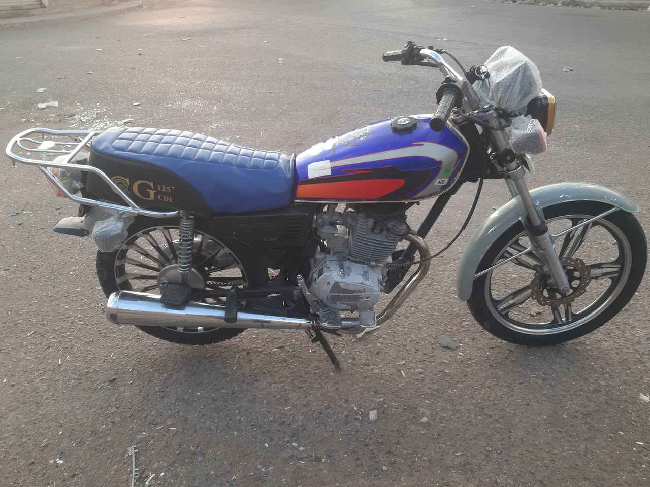للبيع ماطور سافين موديل 20كهربائية كامل شغال محرك لا صرف ولا بخار سعر 300 بي مجال بصيط مكانك كركوك حسابات ***********

