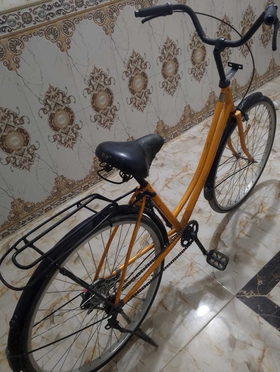 سلاح عليكم مبرده نظيفه شغاله السعر 60الباسكل الصفر السعر 65البسكل الجبلي السود 50صاحب الغراظ هاذه رقمه ظيفو وتساب فقط متاجد مكانه الحر ‏‪***********‬‏
