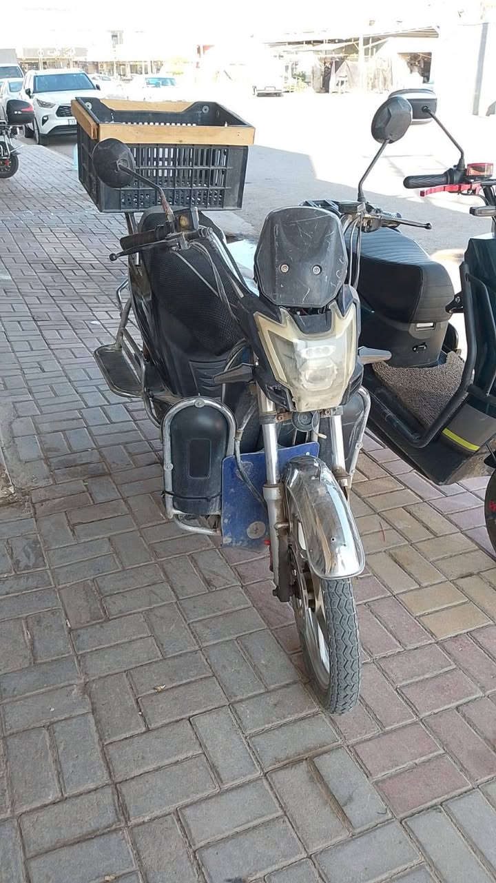 للبيع بطاريات جديدات دراجه ماناقصه شي اتصل *********** واتساب ماكو
