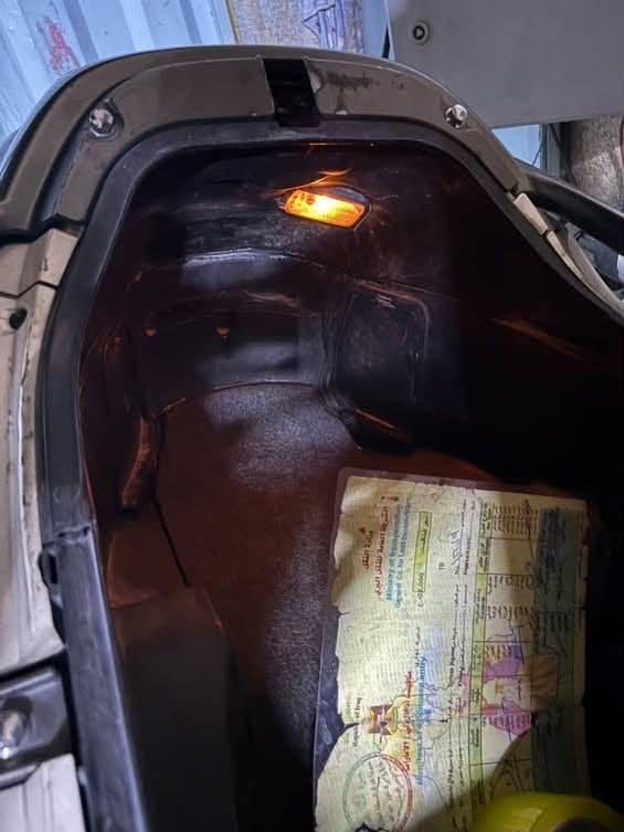 السلام عليكم سلفر ونج 
مكينه 400دراجه حلوه شلعه ومعدل تخبل وين مايعجب اطلع بيه دراجه شرط 180تقفل بيه نضام فتح سرعه دراجه مثل ماشوف بل صوره بيه نوقص كلش بسيطه قفل صندوك 
تجي تفحص ونطيك تراي منه السليمانيه 
مكاني بغداد طوبجي وال مو شاري لا تعبني رحمه ال مك 
هذه رقمي ***********
نتصال او وتساب فقط(سعر خاص)
