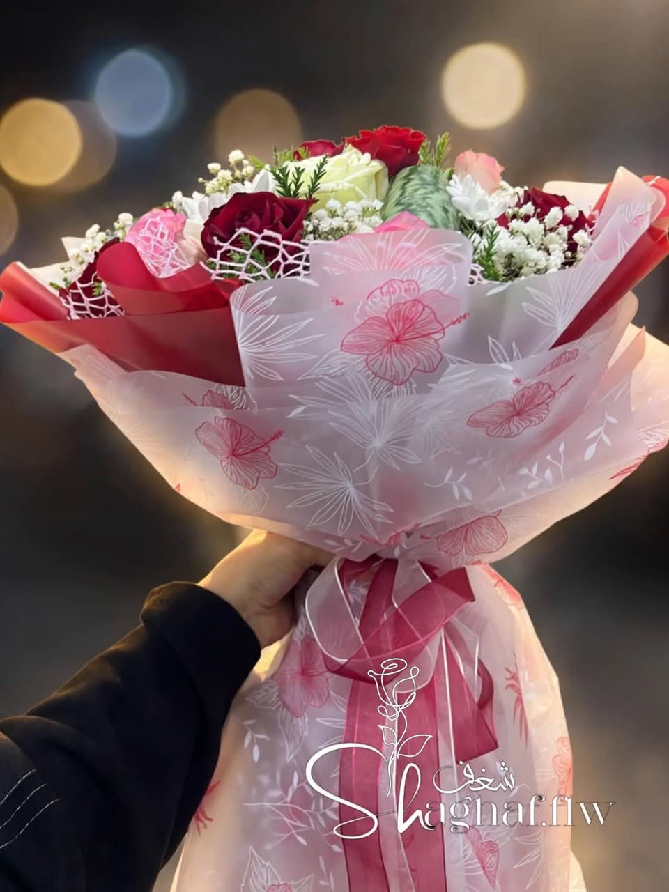 انتي. جميله كباقه. ورد حظيت باهتمام مفرط 
شغف فلور 
 العنوان. 
بغداد /المدائن /شارع المستشفى/ عماره حاج لطيف الجديده /اسفل. كوفي فلسانه 
للتواصل. واتس***********
#عشاق_الورد
#ورد_طبيعي
#بوكيه_ورد
#ورو

نص مكتوب في الصور:
- شغف
- shaghaf.flw
- شغف Shaghaff.flw