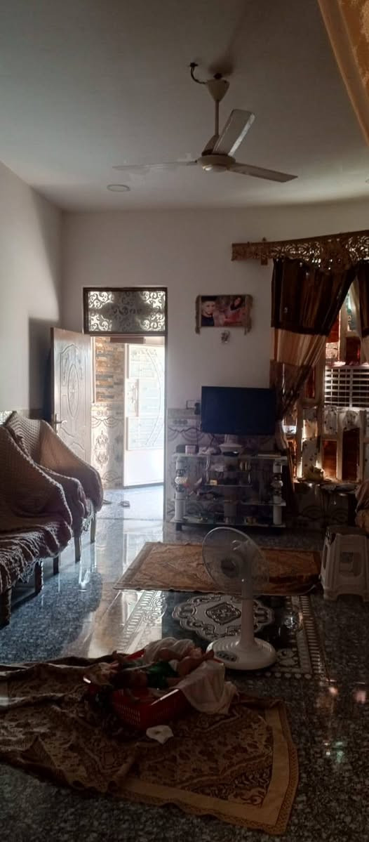 ابسسسسسستان لبيع 3دونم خدمات تبليط خدمات كهرباء ماء ساقي متواجد 24ساعة مطور خاض بلبسسستان  موجود بيت دخل بستان سند 25 تحويل مباشر لشراء اتصال مباشر *********** المنطقة قريت يونسسس على طريق المطار
