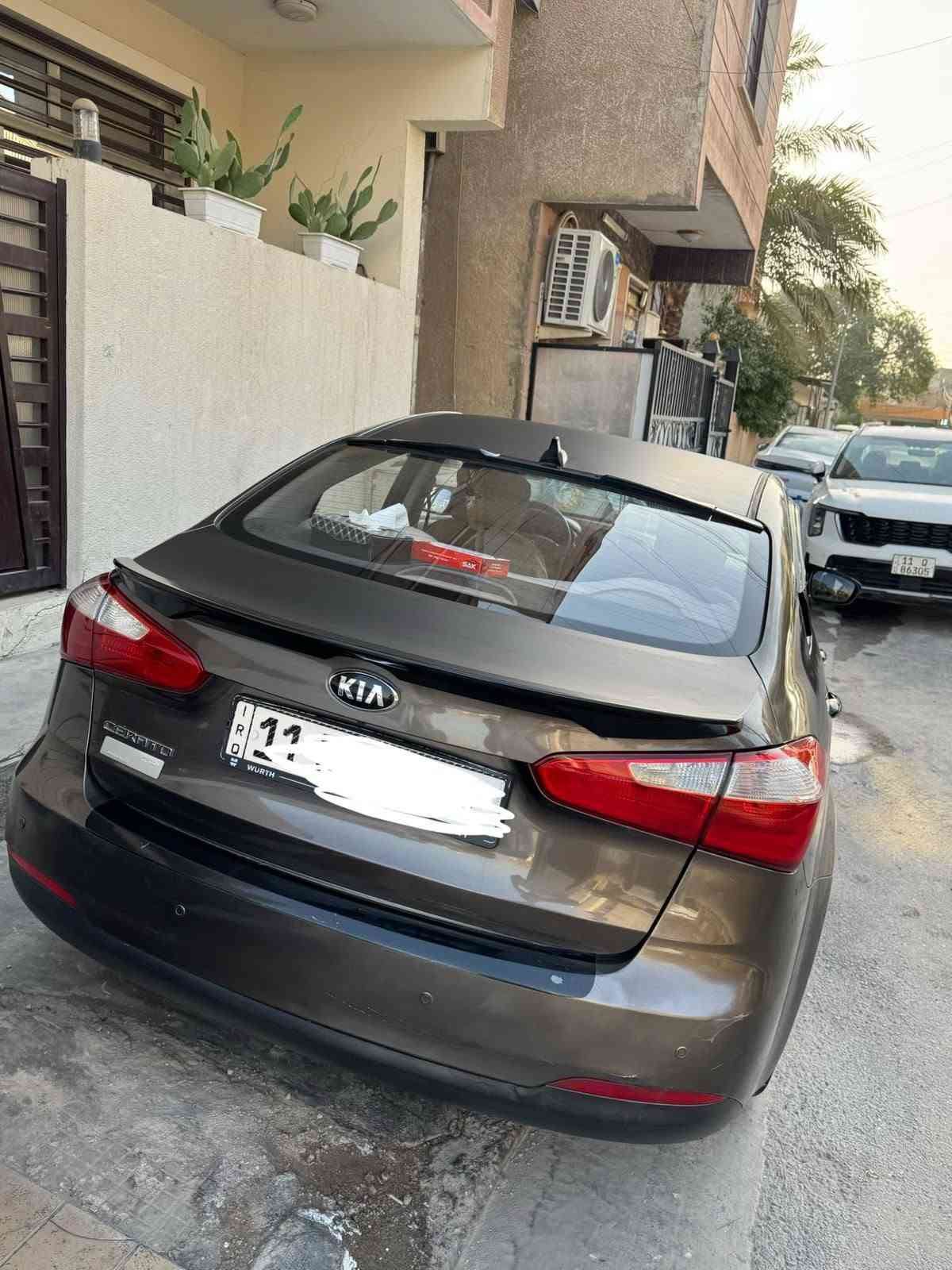السلام عليكم سياره سيراتو 2015 محرك 1600 دوش خليجي ماشية 97 رقم تواصل *********** سعر 110 بي مجال بغداد, العراق
