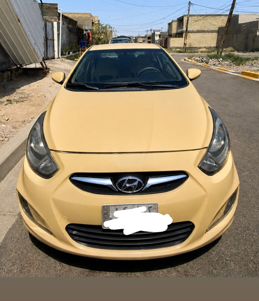 السلام عليكم
اكسنت موديل 2012
امريكي محركGDI 1600
كير و مكينة مكفولات
تخم تاير جديد
حدادية جديدة
تبريد ثلج *
مصفرة هيئة وغرامات

سنوية لحد2028
بدون ضربة حادثها بامريكا جاملغ سرقة السعر75$ وبيها مجال
للتواصل ***********واتس او عالخاص
مكان السيارة بغداد ناحية الرشيد
