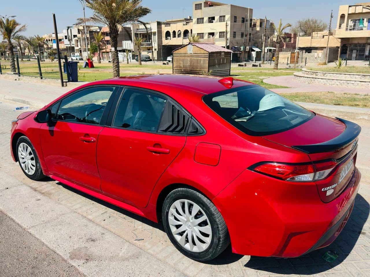 كورلا 2021 وارد امريكي نظيفة جداً رقم اربيل
مواصفات عادية LE
رادار امامي 
تحديد مسار
بريك اوتوماتيك
تحديد سرعة 
شاشة Carplay 
كاميرا خلفية
سايد بريك كهرباء
التبريد ممتاز جداً
محرك 1800 VVT ماكو اي دوانز نهائياً 
حادث سطحي جداً دعامية وشوية من البنيد فقط
صبغ البنيد فقط والجاملغات تعديل بارد الضربة ما واصلة للراديتر نهائي افحص وشوف
مكينة نظيفة جداً 
صدر نظيف جداً 
السيارة كاملة من كل النواحي اي نقص ما بيها 
ماشية 91 الف مايل او 147 الف كيلو
سعر 140 ورقة 
مكانها بغداد حي الجهاد
السيارة باسمي
*********** بغداد, العراق
