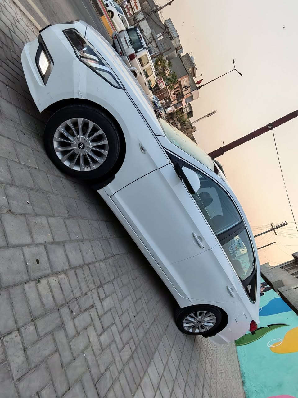 سلام عليكم سوناتا ١٨ أصل 
 دخول جديد جاهزة مكينة كير حدادية تبريد سيارة كورية خط واحد غاز جديد كلش سيارة ماشية ١٢٢الف تبريد قطعتين 
كشن حار بارد 
ويل 17 كروم 
عنوان بغداد 
للاستفسار خاص مفتوح 
***********
