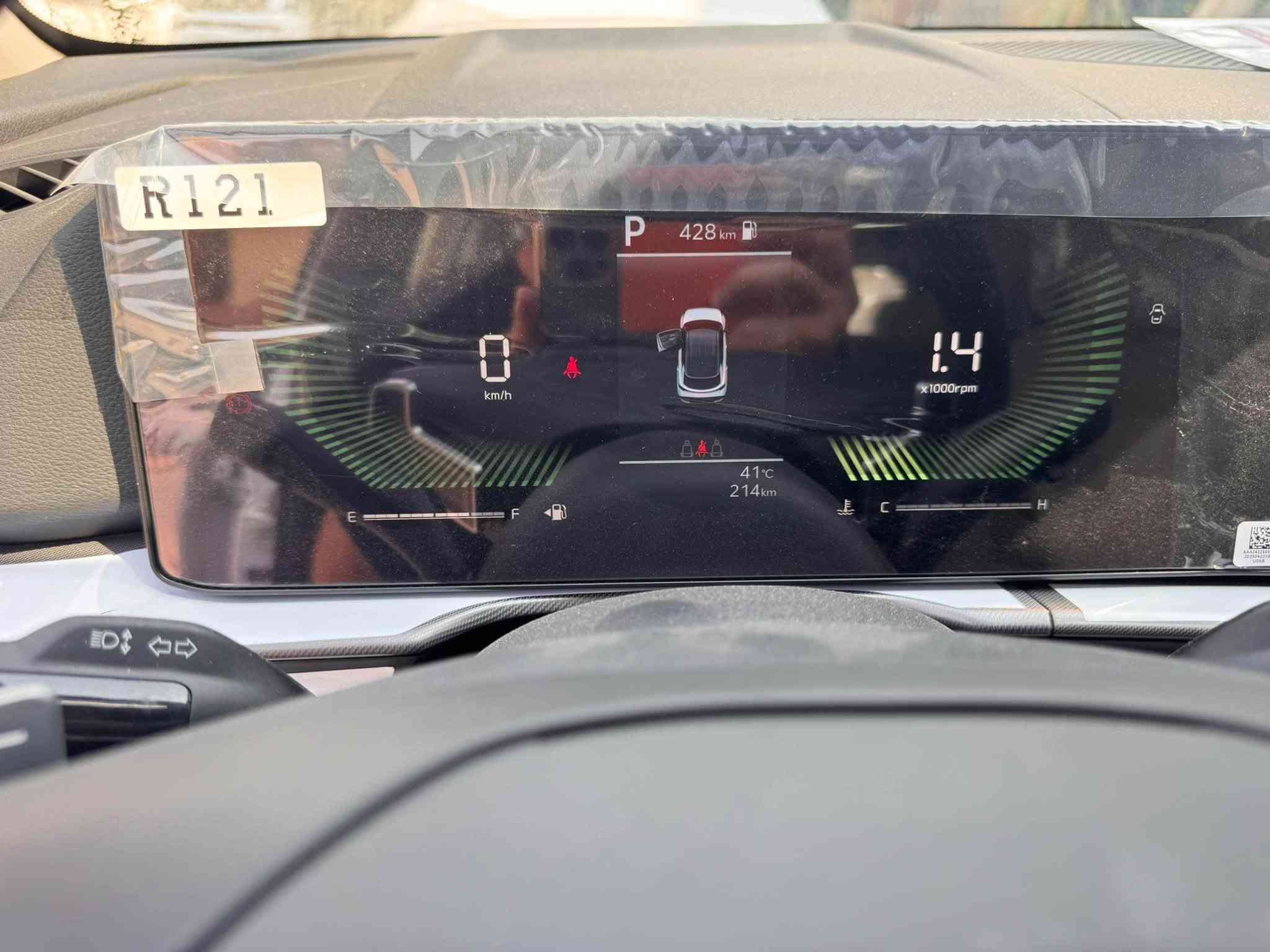 � بِسْمِ اللهِ الرَّحْمَنِ الرَّحِيمِ 🔥

🚘 سبورتاج موديل 2026 

سياره زيرو مثبت لوحات وكامل بسعر 36500مليون 

✨ المواصفات:
• تشغيل عن بعد 
• بصمة
• رادار
• شاشة كبيرة متصلة
• كاميرا دوّارة 360°
• تبريد أمامي وخلفي
حساسات امامي وخلقي 
رادارات جانبيه وتوقف ذاتي 
ونقط عمياء ولد امامي وخلفي 
وشفتات ستيرن 
• مواصفات اعتيادية مرتبه
كراسي كهربائية
تدفئه بلكشنات

السعر( 36500) مليون  

📍 الموقع: بغداد – الاعظمية– 

📞 للاستفسار:*********** 

🔥 للجادين فقط —
