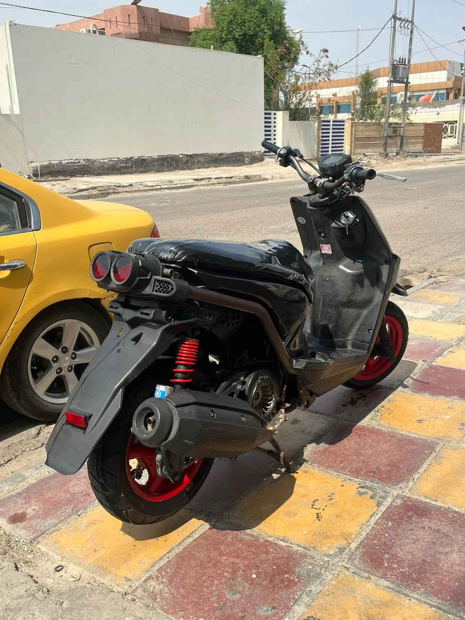 السلام عليكم سكنز جبلي دراجه مفتوحه ولفات فقط دراجه شلعه ومعدل بشرط كامله ما نقصها شي سعر 825 وبيها مجال مكاني ناصريه مركز 
***********
