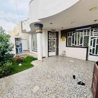 ركن المدائن البانروما • ٢٢٠م • قرب المدارس