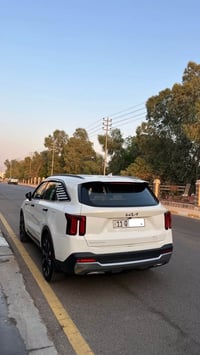 سورنتو ٢٠٢٥ • رقم بغداد • ٢٤٠٠٠ كم