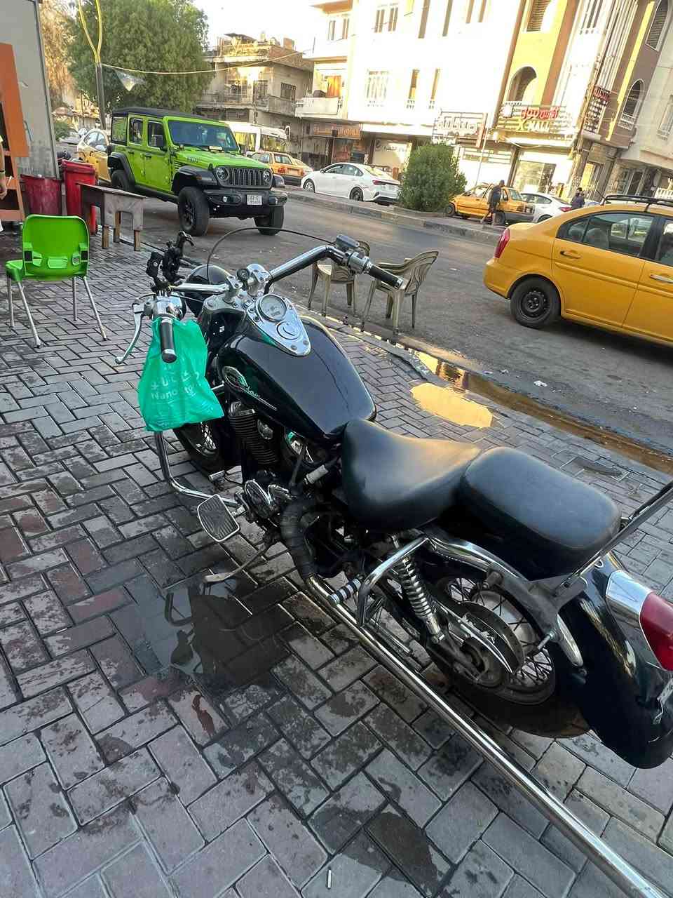 السلام عليكم شادو 400 مرقمة للبيع مابيه نقوصات انشالله ودية الاي فيتر يعجبك 22 ورقة وبيه مجال بسيط ***********
