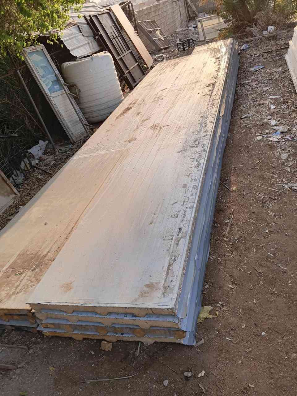 سندويج طول 6 //6قطع وطول 8 قطعتين 
وطول 8ونص أربع قطع جديد مكاني بغداد النهروان شارع الشمري سكله ابو حسن السويعدي اللستفسار ***********
***********
