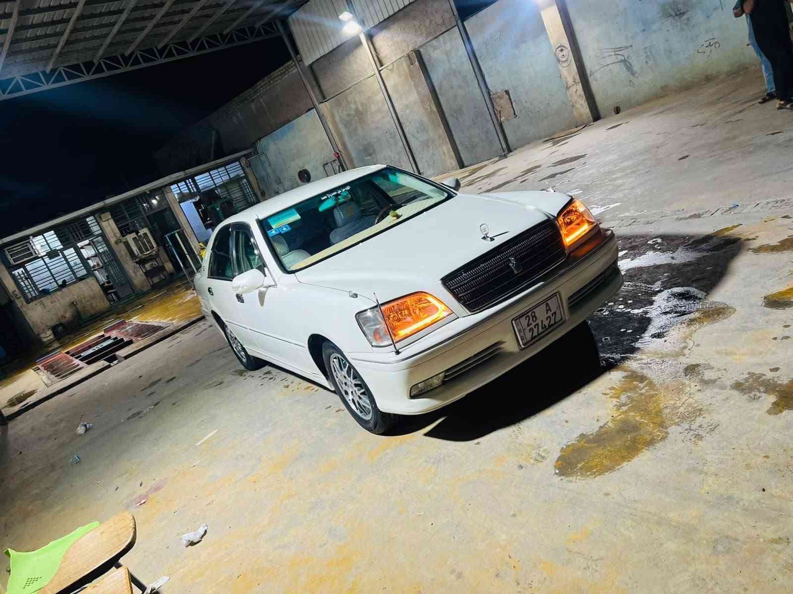 ملكه 2000 / 4 دكم حادث جاملغ خلفي وصبغ جماليه كير مكينه تبريد كفاله حداديه امامي خلفي شرط التحويل السعر 89 رقم الهاتف ***********
