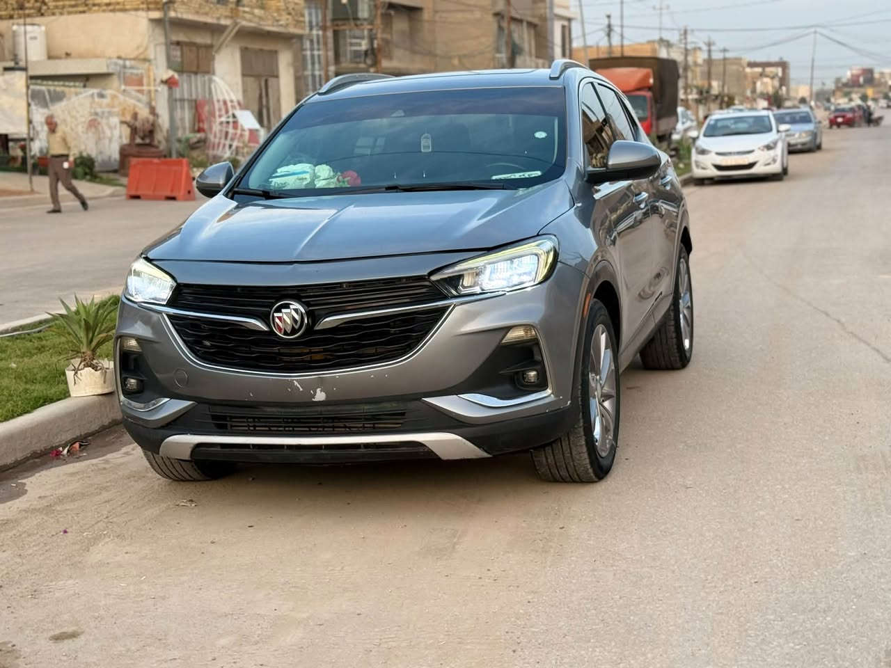 🔥 للبيع Buick Encore GX 2023 — فول مواصفات 🔥

إذا تدور على سيارة فخمة، اقتصادية، عملية وبنفس الوقت مواصفاتها عالية… هاي الـ Buick Encore GX 2023 تستاهل تشوفها 👌🔥

🇺🇸 Buick Encore GX 2023
🏁 شركة GM — صناعة أمريكية
✨ فول مواصفات

🔹 محرك 1.3 Turbo — 3 سلندر
🔹 تشغيل عن بُعد
🔹 4 بصمات
🔹 بصمة تشغيل + فتح الأبواب
🔹 فتحة سقف
🔹 جنطة كهربائية تفتح بالحساس عن طريق القدم 👟
🔹 سايد بريك بصمة / إلكتروني
🔹 مقاعد جلد أسود فخمة
🔹 مقاعد كهربائية
🔹 تدفئة وتبريد للمقاعد
🔹 Memory للمقاعد
🔹 شحن لاسلكي 📱
🔹 شاشة معلومات وعرض على الجام الأمامي HUD
🔹 تحكمات متعددة الاتجاهات
🔹 رادارات وحساسات للجهات
🔹 نظام المحافظة على المسار والتنبيه عند الانحراف
🔹 حساسات خلفية
🔹 بانوراما ☀️
🔹 إضاءة LED نهارية وليلية
🔹 لايت عالي وواطي
🔹 إشارة ترحيبية
🔹 ويل كب كروم 18 إنج
🔹 وبها مواصفات إضافية هواي تخليها من السيارات المميزة بفئتها 🔥

✅ السيارة بدون رقم
✅ تترقم بأي محافظة
✅ مدفوع الكمرك والضريبة
✅ مكينة + كير + حدادية + كهربائيات كاملة
✅ السيارة تقرير بدون نسبة
✅ جاهزة للتسجيل والاستخدام

💰 السعر: 135 ورقة 
💵 وبيها مجال للشراي

📍 المكان: بابل  – حله 

📞 للاتصال:
***********

💬 واتساب:
***********

🔥 السيارة مو مجرد شكل… مواصفات وفخامة وراحة واقتصاد، والجاد يتفضل يشوفها ويفحصها بنفسه.

📲 للي يعرف بالـ Encore GX، هاي المواصفات تحچي عن نفسها.
