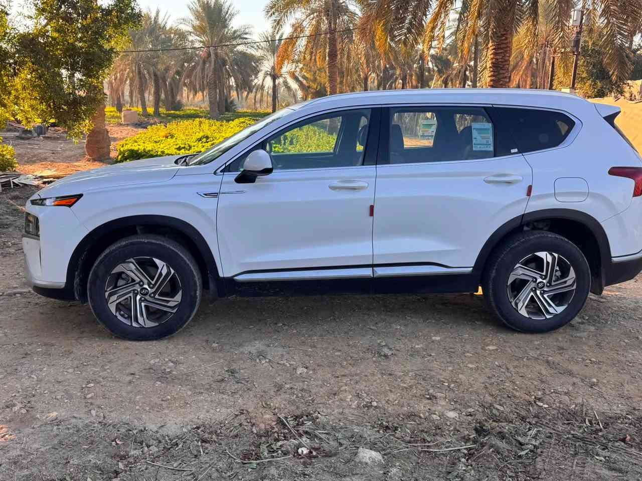 سنتافي 2022 واودامريكي ماشية 77 الف مواصفات اعتيادية رقم اربيل مكفوله من الصبغ والبارد والتبديل بدون ارباك حادث بسيط طخه كد 4 اصابع باب ايمن امامي تصليح pdr شرط راديتر ولايت ع وضع شركة صدر امامي خلفي تخم تاير كله بشرط محرك مفتوح مبدل يطق شرط لا تنقيص ولا بخار محرك 2500 gdi فورويل هاتراك 
واسط/ العزيزية *********** السعر 175$ وبيه مجال
