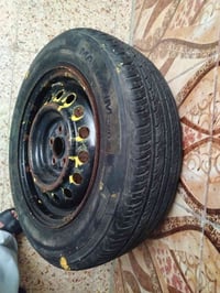 اسبير نظيف حجم ١٥ /٦٥ /١٩٥ للبيع السعر٥٠ مكان حي الجهاد  للاتصال 07819...