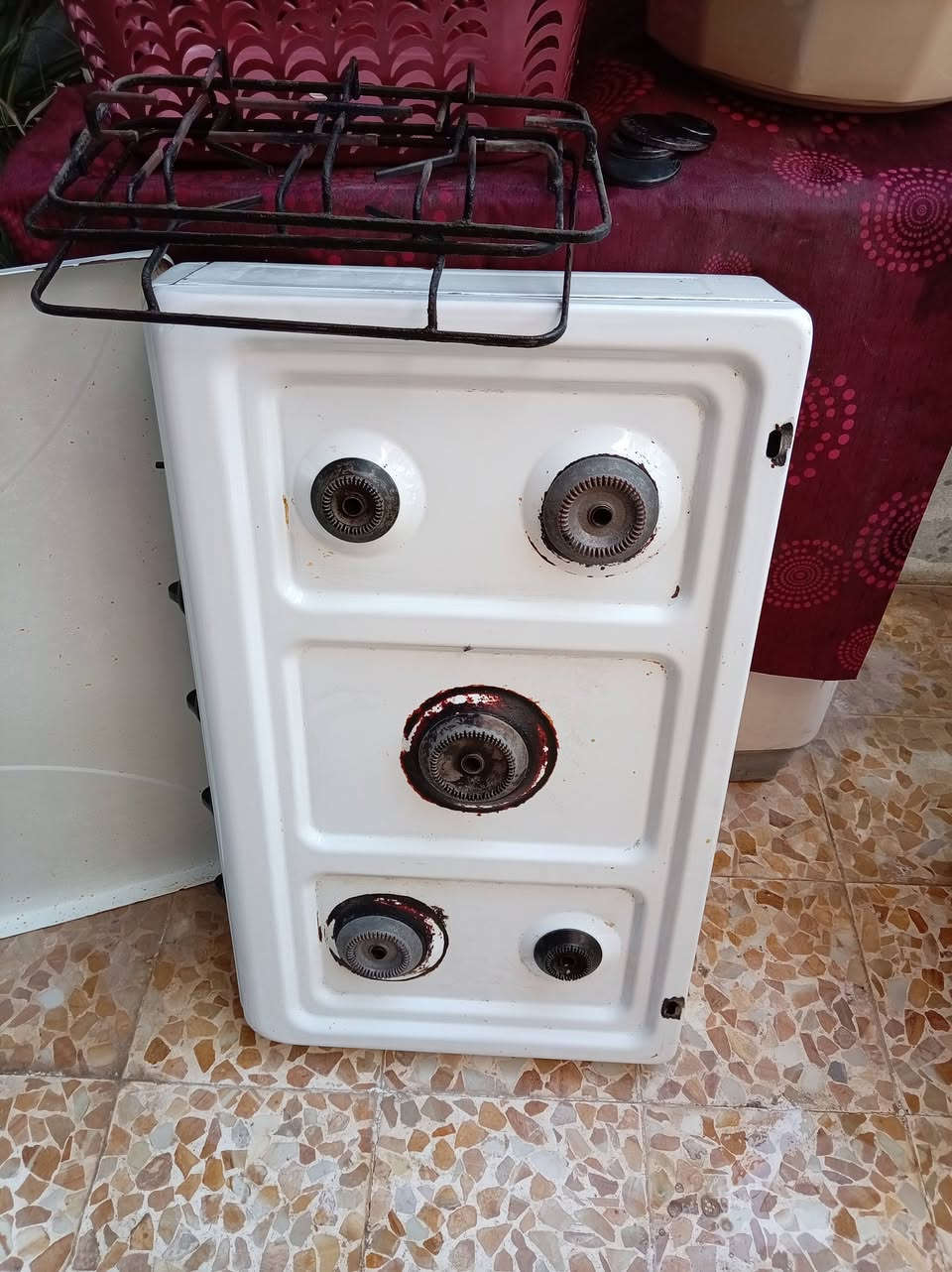 طباخات عدد 2 شغالات شرط 
الكبير 45 الف 
الزغير 25 الف 
الساحبه مال طباخ 25 الف شغاله شرط 

موصل/حي سومر جمعيه زيونه 
***********
