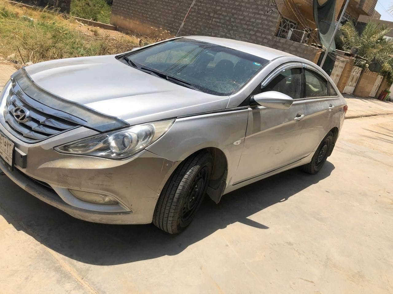سوناتا مضلع موديل 2010 مكينه 2000 دوش نظامين وارد كندي السونار مرفق بالصور صدر 70 ‎% تخم تاير جديد 88$ بيها مجال قليل *********** مكاني الكاظميه قرب جسر الائمة بغداد, العراق
