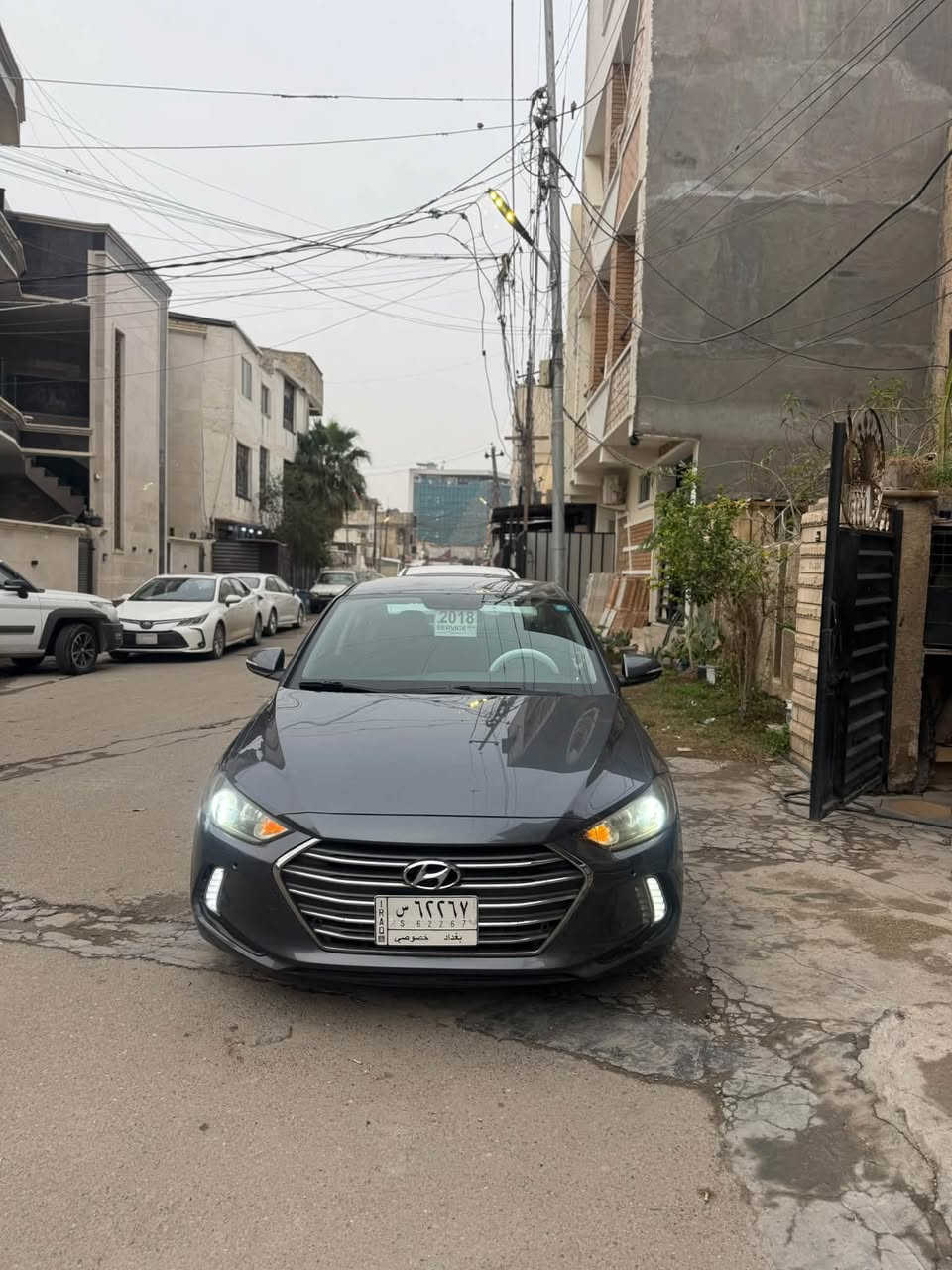 سلام عليكم 
النترا 2018 كندي ضرر جاملغ وبنيد ولبنيد مبدل مبلادي نفس الون 
محرك 2000 دوش 
كير اوتوماتيك + عادي
تحكمات ستيرن
منضومه زنون عالي ناصي 
تثبيت سرعة
رادارا + رادار مري + حساسات
شاشة كبيرة ( كار بلي)
كاميرا دوارة
انظمة سرعة (ايكو + سرعة + نورمال)
شاشة سرعة واعطال
تبريد ثلج
مكان سياره : صليخ 
للاستفسار : ***********

