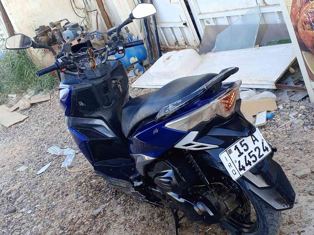 سلام عليكم دراجه سايم رص للبيع موديل 2019  دبلين مسجل سنويه ولوحات انكليزي تحويل مباشر رمادي تاميم معروض ب750 الرقم ***********
