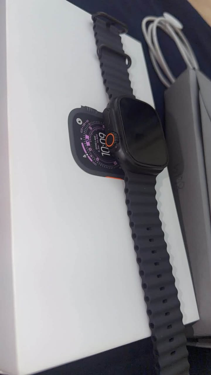 لــبيـع Apple Watch Ultra 3
* المقاس: 49 ملم
* ⁠الون اسود 
* ⁠ المقاومة للماء: مناسبة للسباحة والغوص والرياضات المائية.
* الصحة: قياس نبض القلب، ECG، تتبع النوم، ومزايا صحية أخرى، ومنها إشعارات علامات ارتفاع ضغط الدم. 
* الرياضة: الجري، المشي، ركوب الدراج
* ⁠السباحه  الغوص 
* ⁠3 ميكروفونات
* ⁠الساعه بحال وضع الشركه جديده 
* ⁠البطاريه 100 
غراضها  موجوده كامله وبعدها بـ ضمان 
* ⁠السـعر ملـيون 
* ⁠الي ميعرف بـ الساعه خلي يعبـر المنشور
مكـاني بغداد شارع فلسطين 
***********

