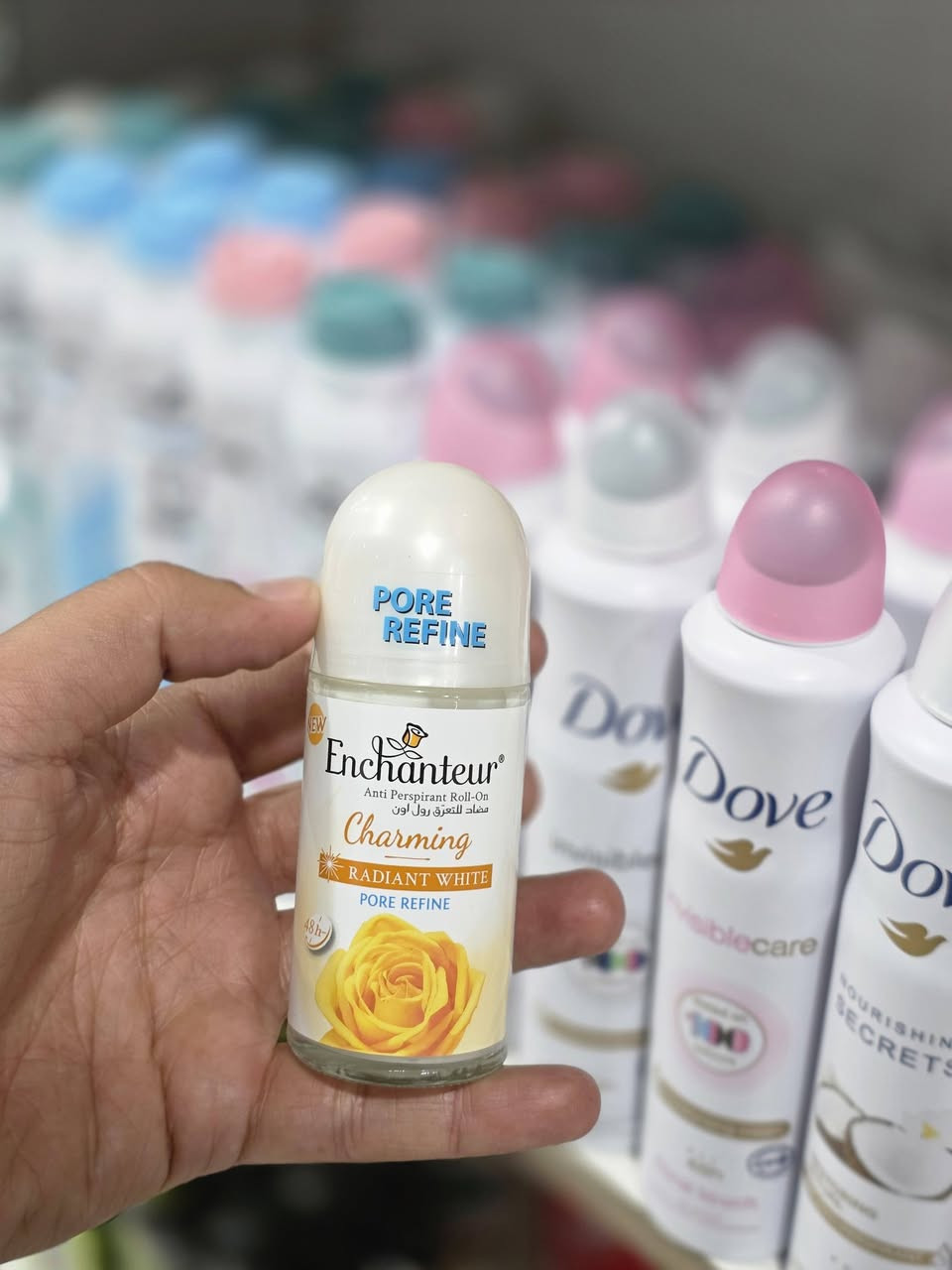 قسم الكوزمتك 
جميع المعطرات والعطور والعناية بالشعر والمرطبات ومستلزمات التجميل  متوفرة الان في أسواق #الؤلؤة_سنتر 
العنوان/بدايه حي الأمين الثانية من جهه طريق ال عواد 
توجد خدمة توصيل 🚕 داخل الشطرة 
للطلب والاستفسار مراسلتنا او الاتصال بالرقم
 واتس ***********
