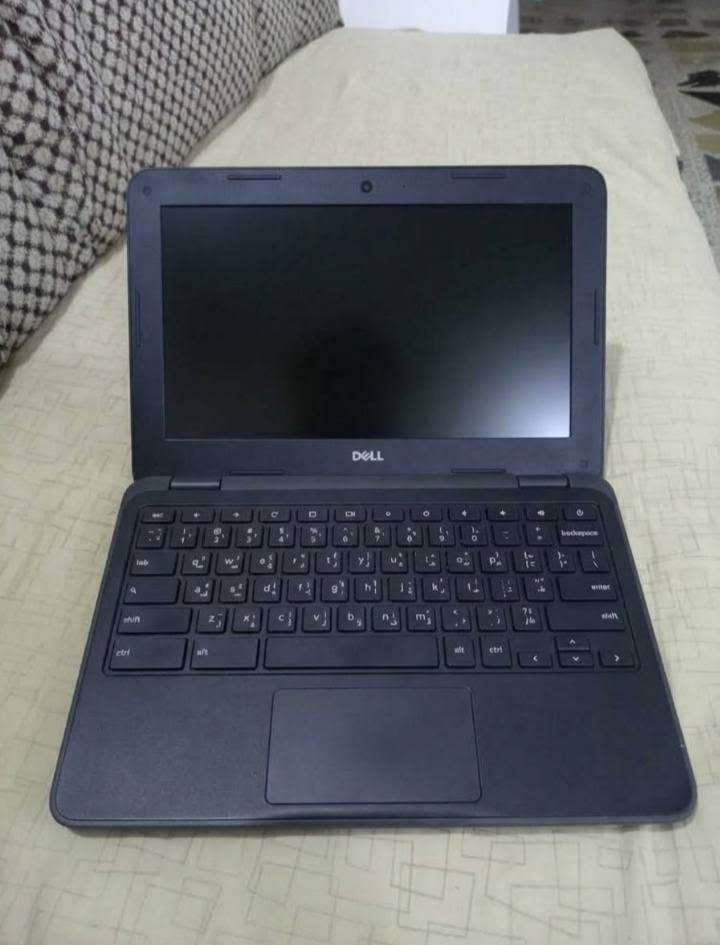 50 الف فقط وبيه مجال بسيط
لابتوب نوع (DELL) نظام التشغيل (كروم بوك)
ذاكرتها ١٦ كيكة و بيها ذاكرة سحابية سهلة الاستهدام وسريعة و صوتها جدا ممتاز و نظيفة.

لابتوب مخصصة للدراسة تگدر تشتريه لابنك يدرس عليه و تربطها بجهازك وتراقبها من خلال جهازك.

اللابتوب نظيفة و ما بيها اي خلل تجي معاها شاحنتها الاصلية.

مكاني الموصل الايسر
***********
