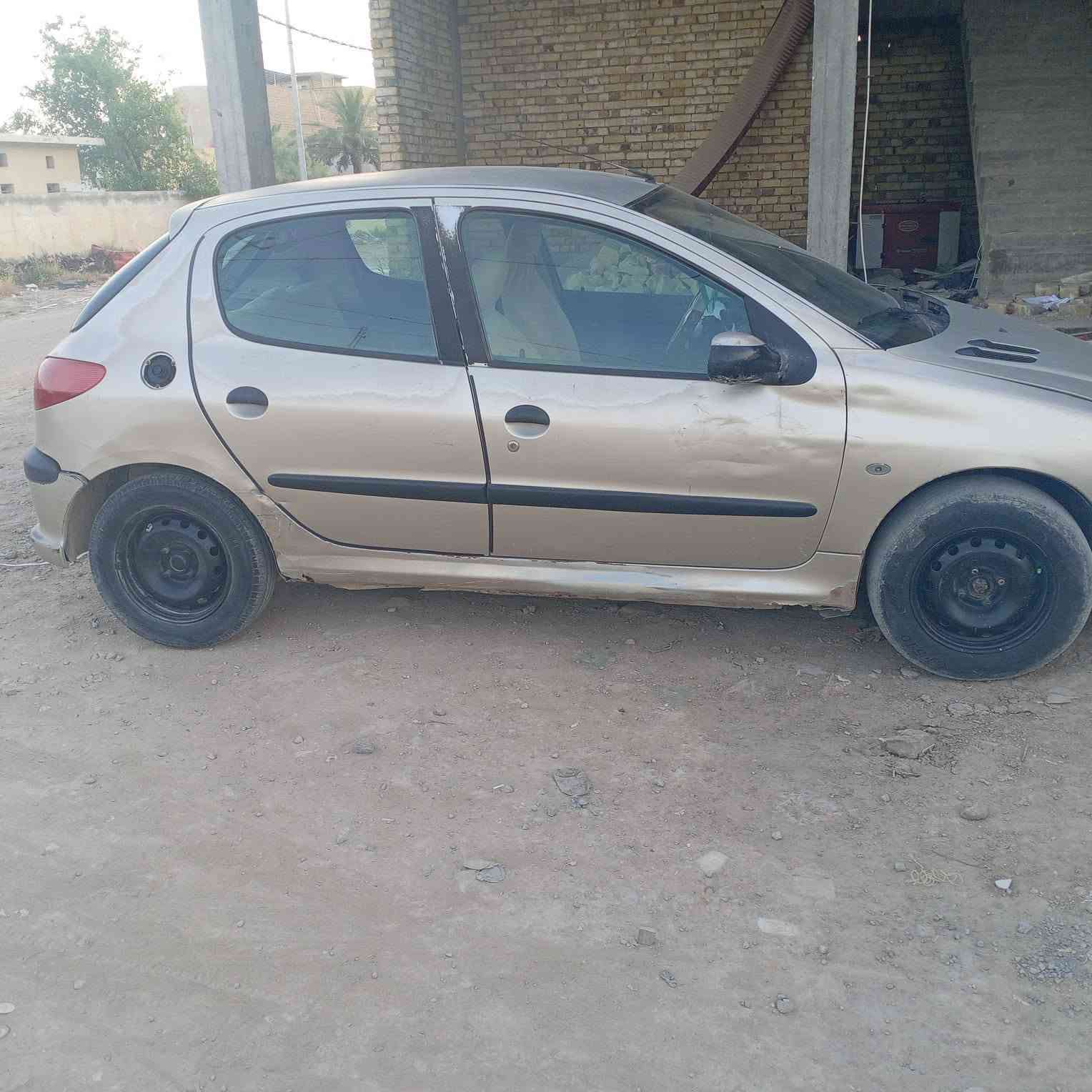 بيجو فرنسي  مديل 2006 للبيع السعر 28  وبيه مجال ***********
