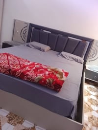 غرفة نوم • مستعملة • نظيفة