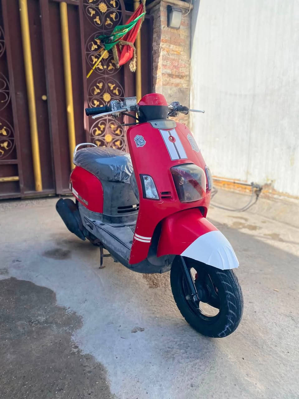 سلام عليكم البيع ماكس بوليس احمر دراجه بلاديه مكينه ناعمه كفراتها ختم واحد معدلها حلو كهربائيات كلها شغاله مناقطها اي شي ب(600 ) قفلللل ربع ماينزل مكاني كربلاءحي لتحدي ***********واتساب فقط
