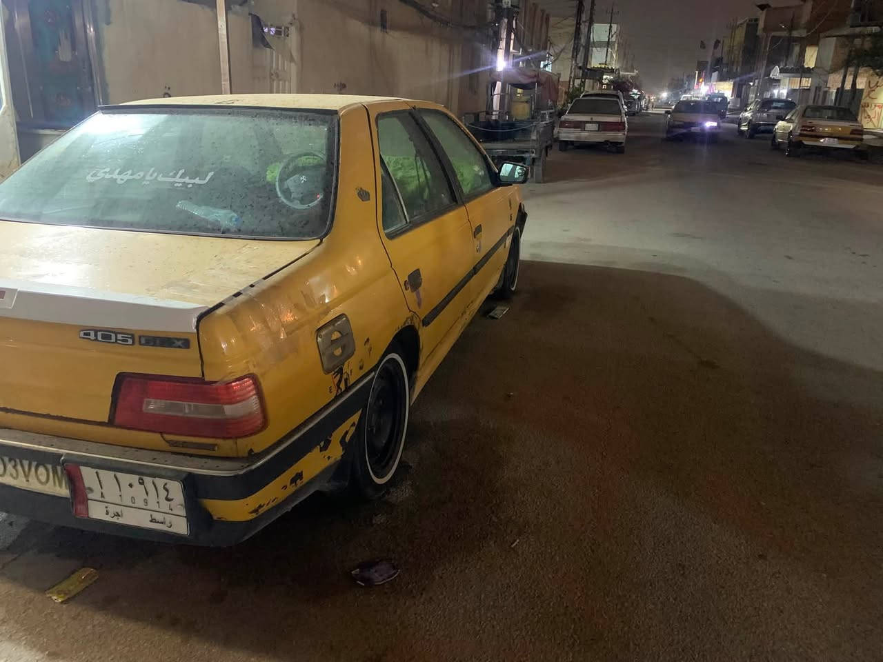 للبيع بيجو ٤٠٥ اصفر مديل ٢٠١٠ مداور شوكت ما يعجبك عليها هيئه وغرامات تقريبن ٦٠٠ سياره مابيها نقص مكينه كير بيدي مكملهن وهواي تفاصيل ثانيه نقصها حداديه وبور سياره اني اشتغل بيها علا باب الله ما يوم وكفتني ضفيره وعقل سمند سياره حلوه اي تفاصيل ثانيه يجي خاص سعرها ٢٢ ورقه وبيها مجال تفاصيل رقمي ***********
