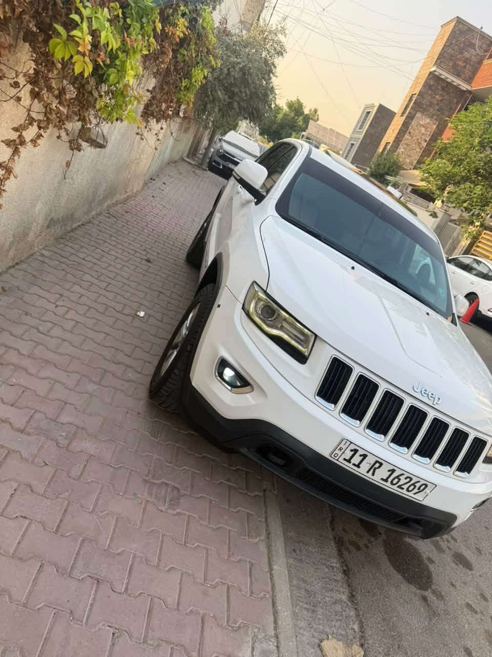 ٢٠١٤ • ماشي ١٤٩ الف • بصمه