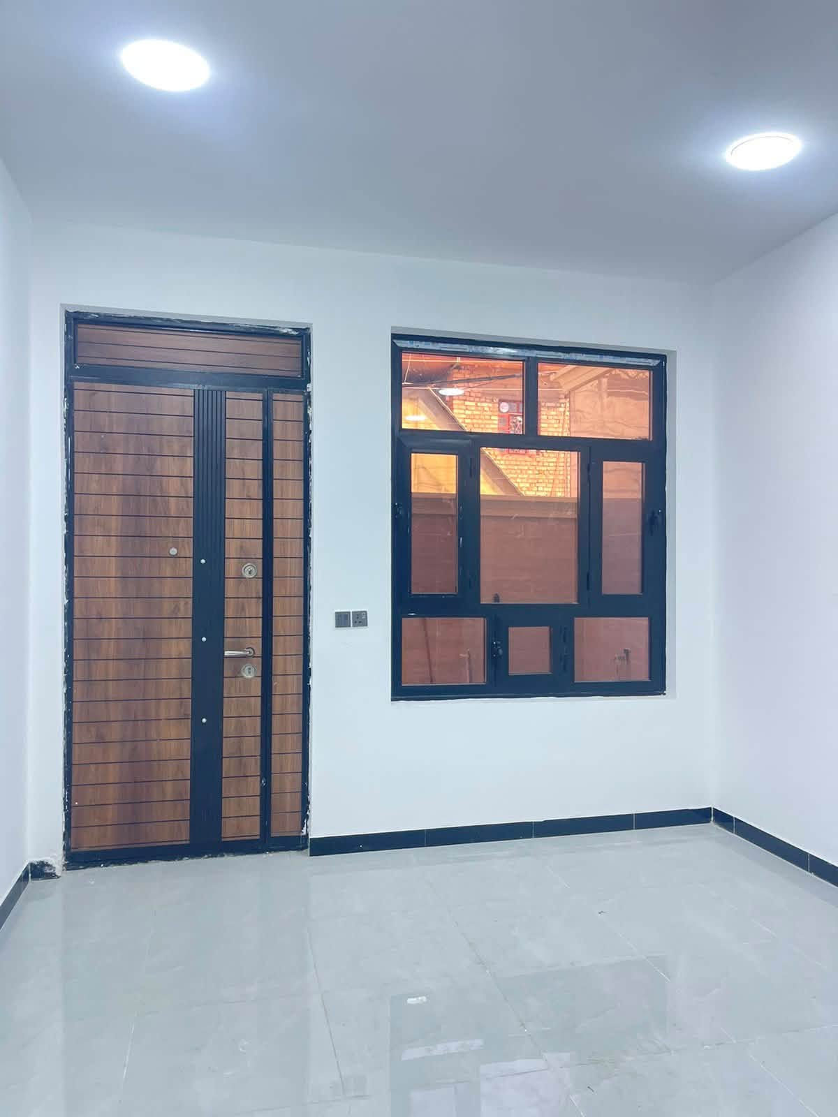 السلام عليكم
دار للبيع / الغزالية / مربع الصديق شارع مدير الامن / بناء ٢٠٢٦  المساحة ٨٤ متر الواجهه ٤ و ٢٠سم والنزال ٢٠  يحتوي ٣ غرف وصالة / استفسروا  كل التفاصيل :  
***********
*********** 
 
بالتوفيق ان شاء الله

نص مكتوب في الصور:
- اقتصاص