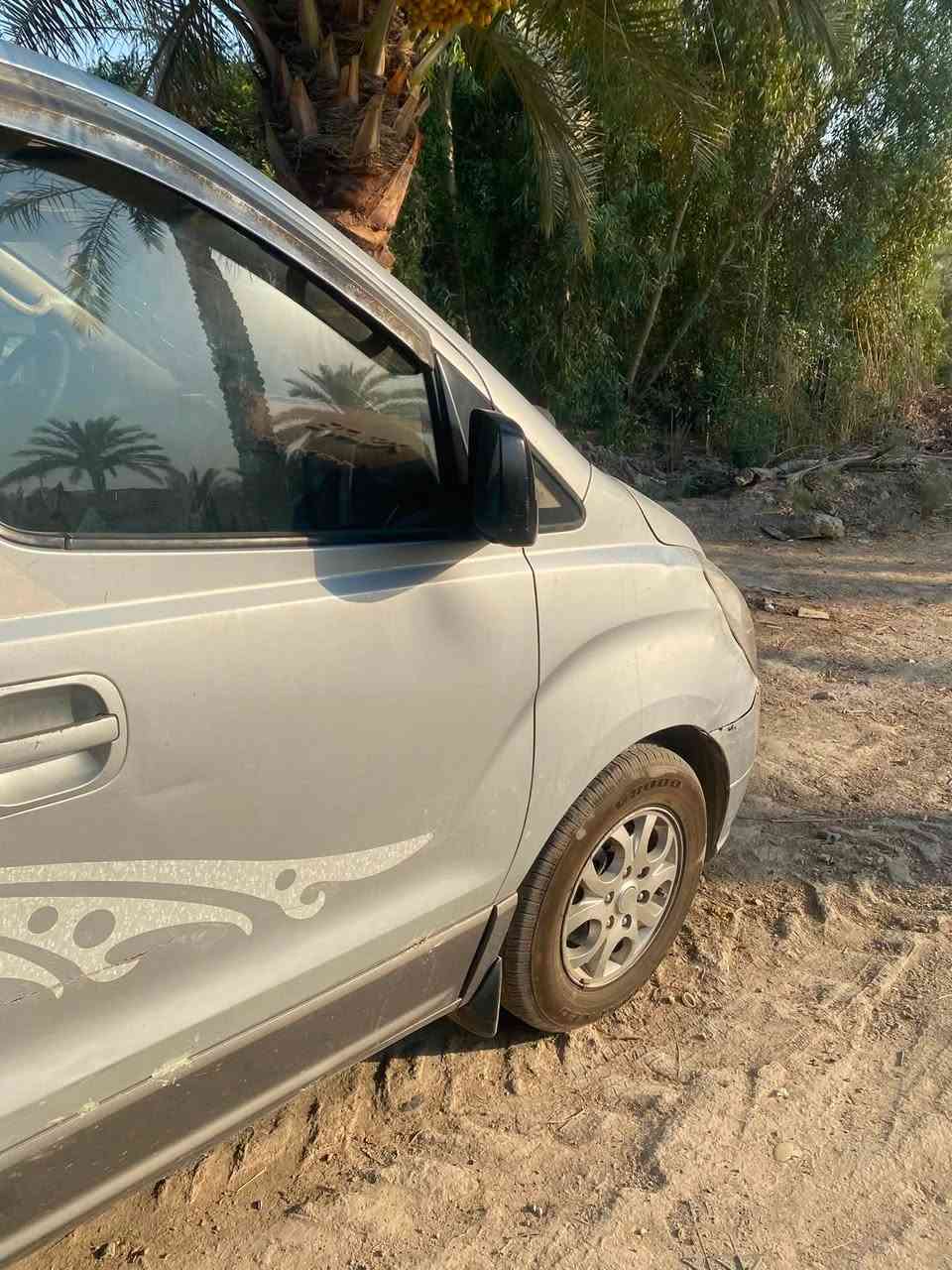السلام عليكم للبيع ستاركس ٢٠٠٩ بسمي مكينه كير اكسل تخم تاير حداديه تبريد ابيعه على حادثه مكاني بابل السعر ٨٥ وبيه مجال ***********

