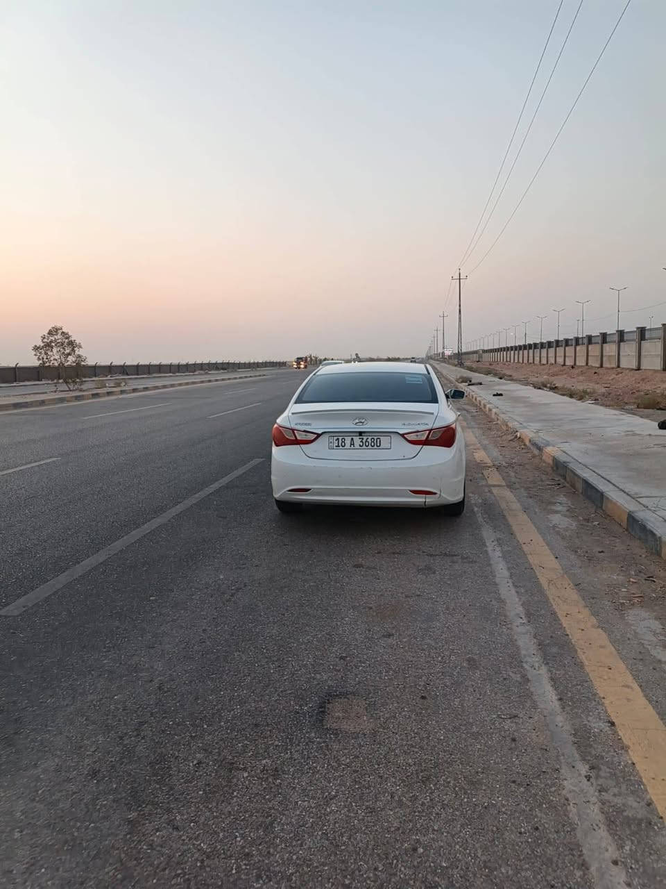 سوناته ٢٠١١ مضلع خليجي 
رقم بابل انكليزي توني حولتها سنويه لل 31
 مكينه ٢٤٠٠ مكينه اوگير وحداديه وتبريد جاهزه 
سعر 98 ورقه بيها مجال
 عنوان نجف رقم موبايل ***********
