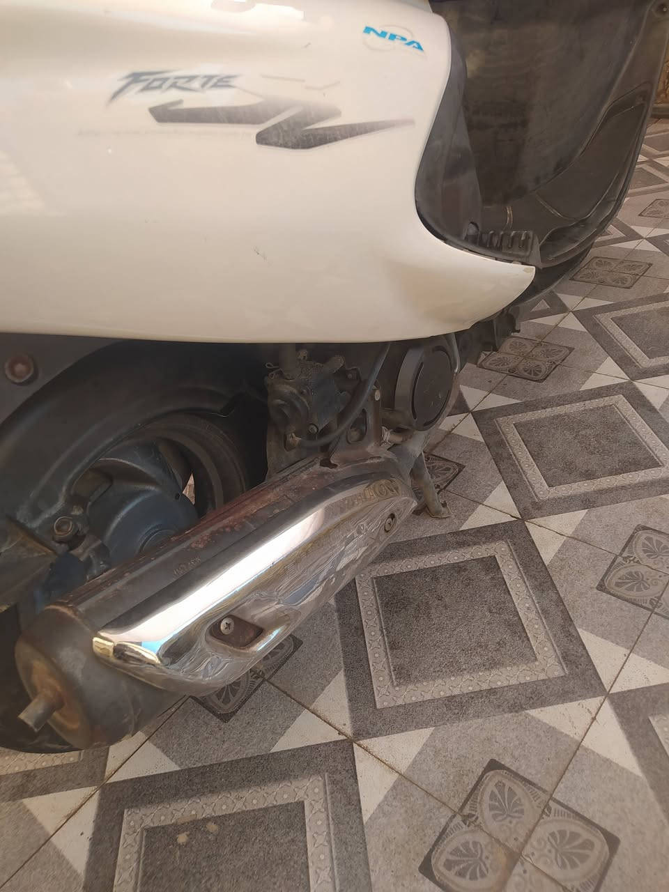 سلام عليكم فراشه للبيع دراجه حاويه شلعه معدل فول كهربايات كله شغاله سلف هندر اشاير كيجات السرعة كله شغاله دراجه بلاديه برغي ما مفتوحه بيه شرط عل فحص العنوان بابل القاسم الاستفسار  ***********
