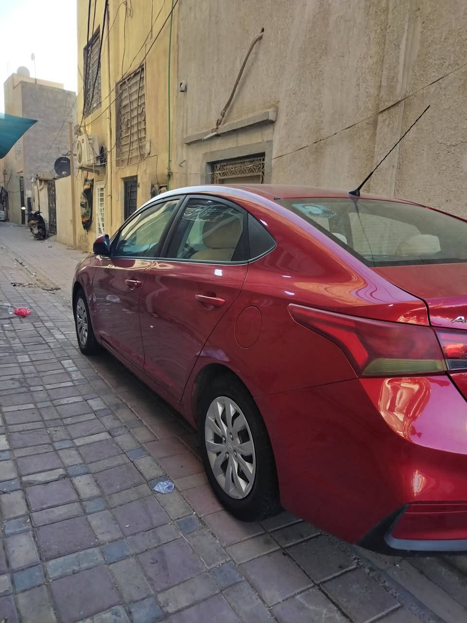 سلام عليكم ورحمة الله اكسنت موديل ٢٠١٩ حادث بنيد فقط بدون دواخل
بدون ايرباك كير AT  مكان كربلاء صوره الحادث و السونار معه الصوره ***********
