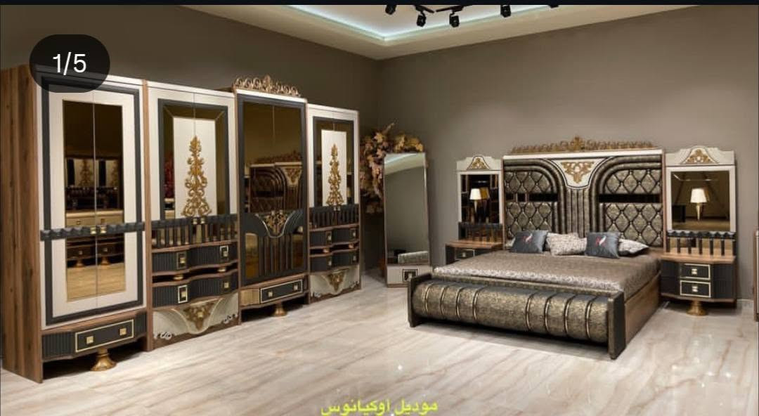 غرفه تركيه ضخمه 11 قطع  مستخدمهه قليل
لسعر،1900
 رقم الهاتف***********

نص مكتوب في الصور:
- 2/6 موبيل اوقيانوس OKYANUS
- 3/5
- 4/5
- 1/5
- موديل أوكيانوس