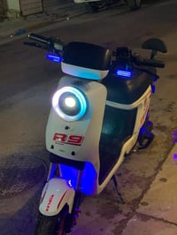 R9 • دراجة شحن • بدون بطاريات