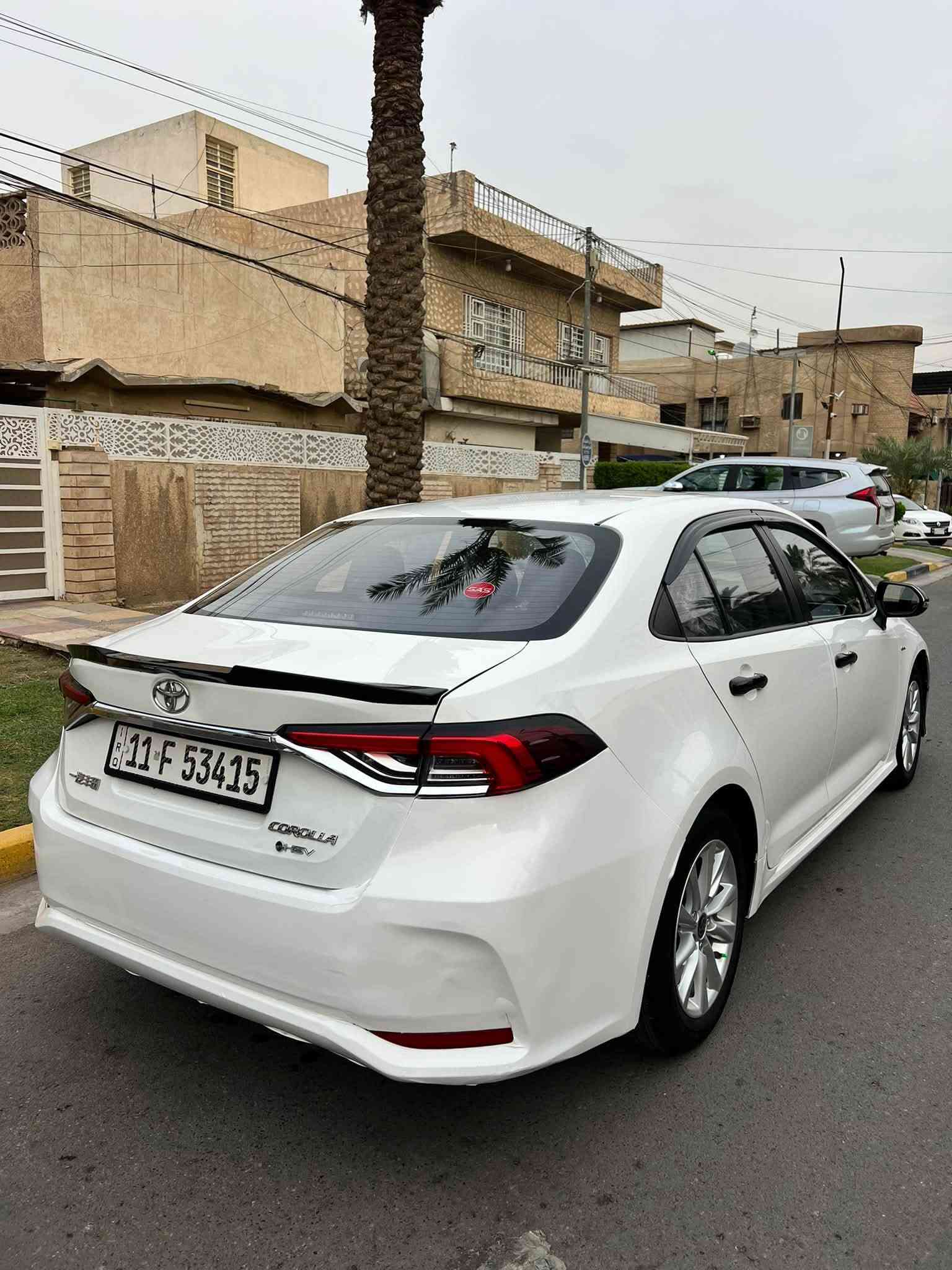 كورلا هايبرد • ٢٠٢٥ • داخل جلد