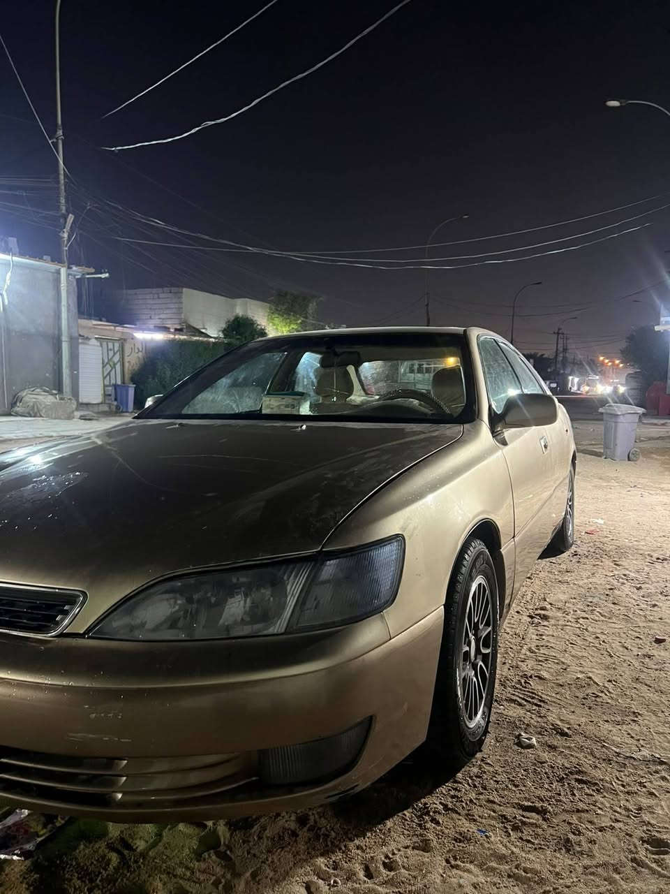 لكزس • ٢٠٠١ • مصبوغ